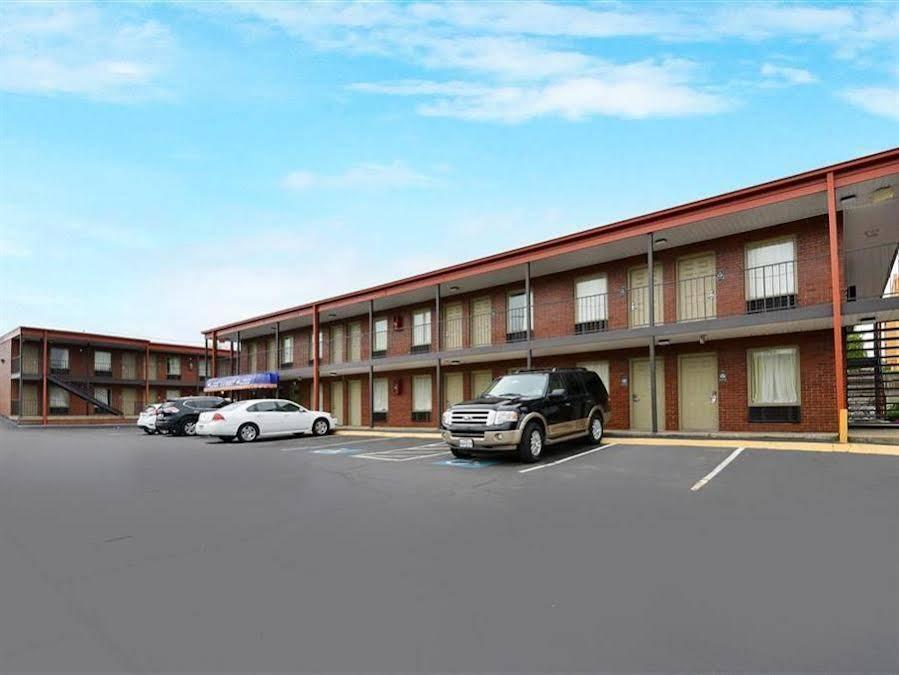 Americas Best Value Inn Near Downtown Nashville Bagian luar foto