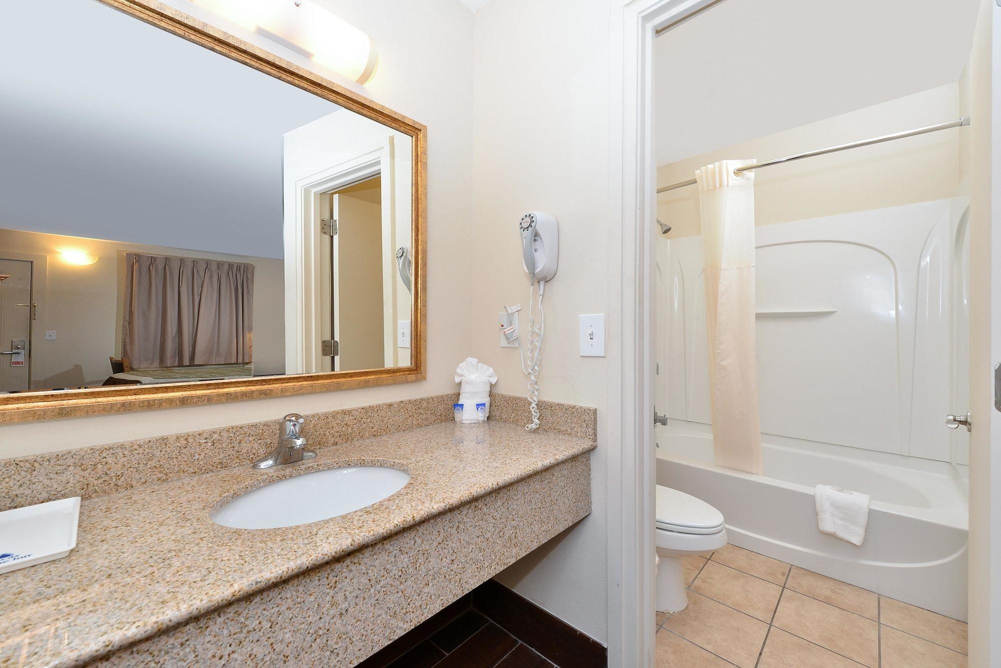Americas Best Value Inn Near Downtown Nashville Bagian luar foto
