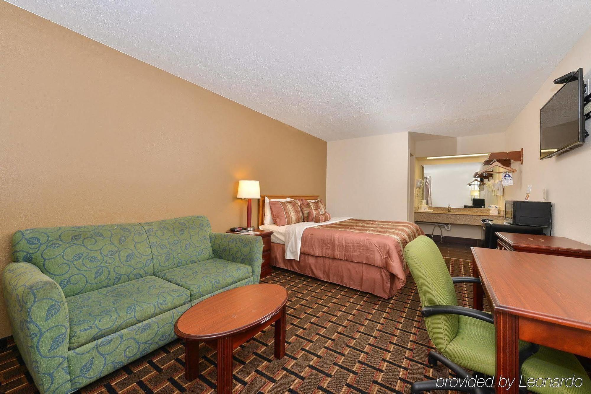 Americas Best Value Inn Near Downtown Nashville Ruang foto